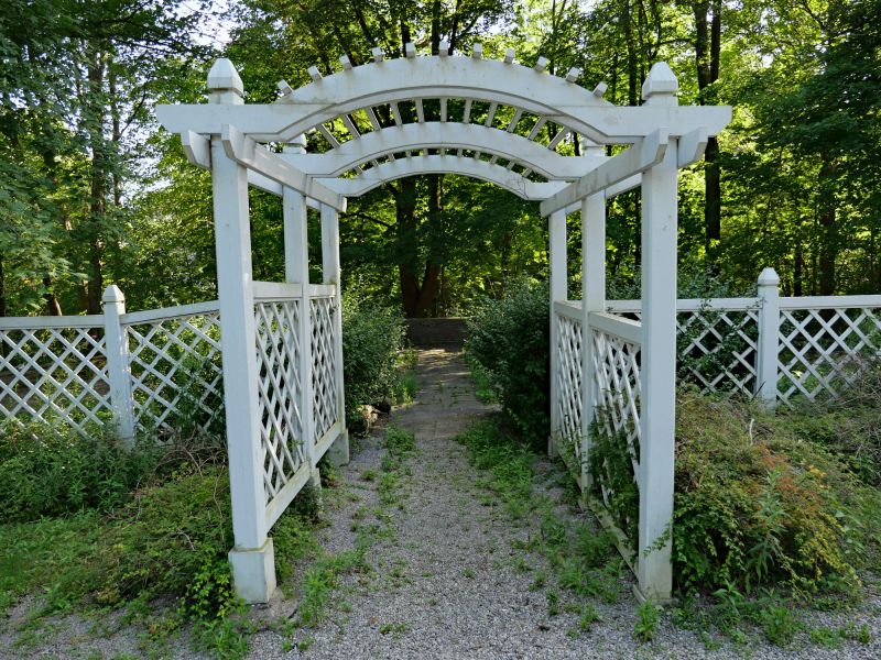 Arbor Gate Installation in Kansas City, KS