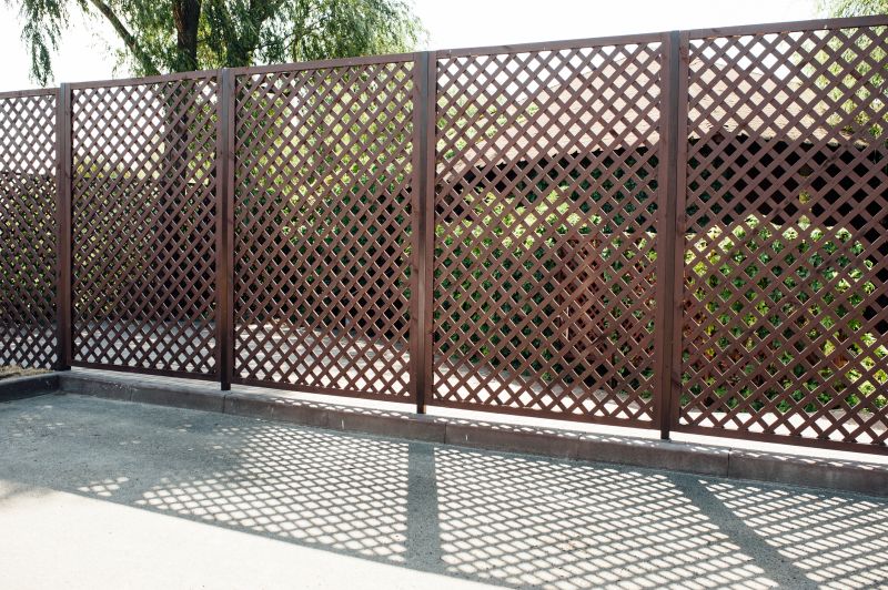 Trellis Fence Construction in Conroe, TX